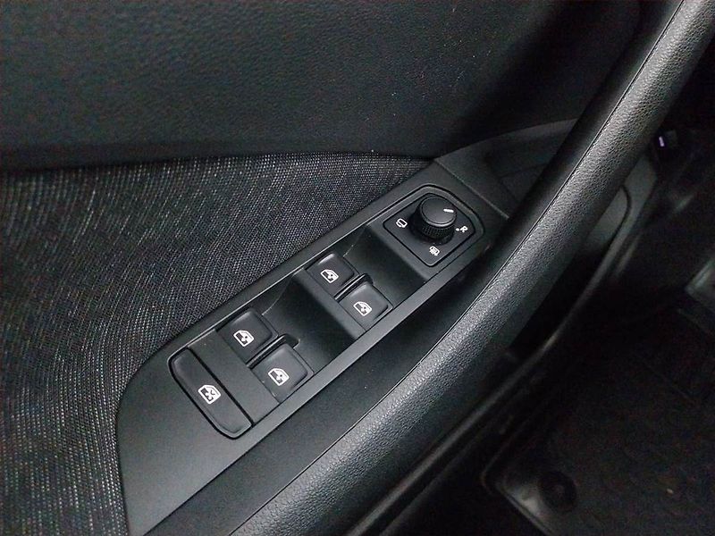 Škoda Kamiq (2020) Ambition 1.0 TSI, Tempomat - fotka 18 z 21