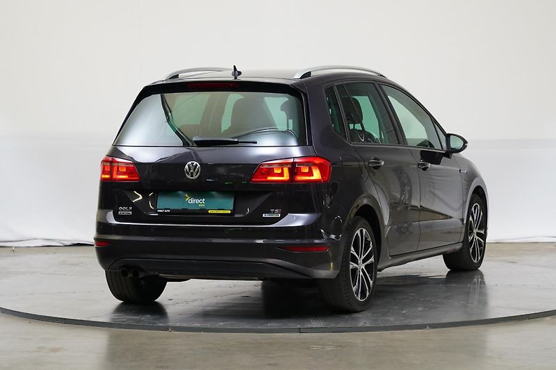 Volkswagen Golf Sportsvan - fotka 2 z 26