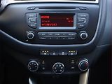 Kia Ceed (2017) 1.4 MPI, Tempomat - náhled 12