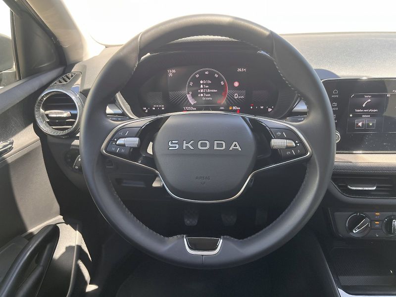 Škoda Fabia (2025) 1,0TSI 70KW SELECTION - fotka 20 z 23