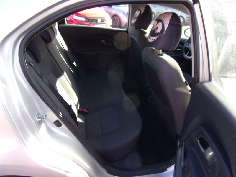 Kia Rio 1,3 CVVT - fotka 12 z 26