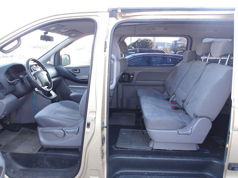 Hyundai H 1 2,5CRDi ČR 6 MÍST Po GO motoru - fotka 11 z 28