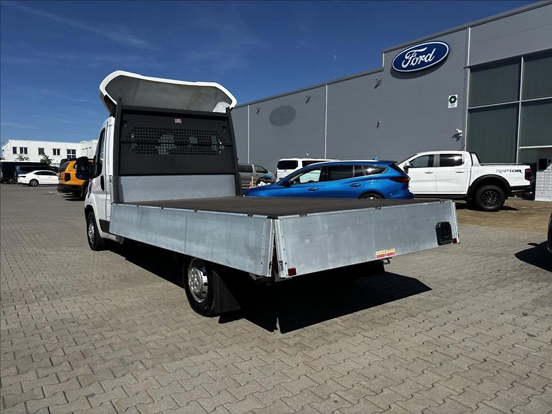Peugeot Boxer 2,2 BlueHDI 140k 3500 L3 - fotka 11 z 21