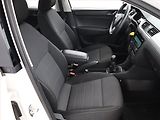 Škoda Rapid (2015) Spaceback 1.2 TSI, Tempomat - náhled 7