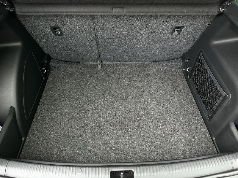 Škoda Rapid 1.2TSi Ambition PLUS 105PS Spa - fotka 29 z 30