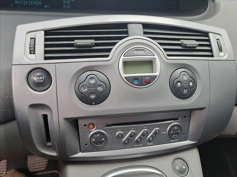Renault Scénic 1,5 dCi - fotka 18 z 35