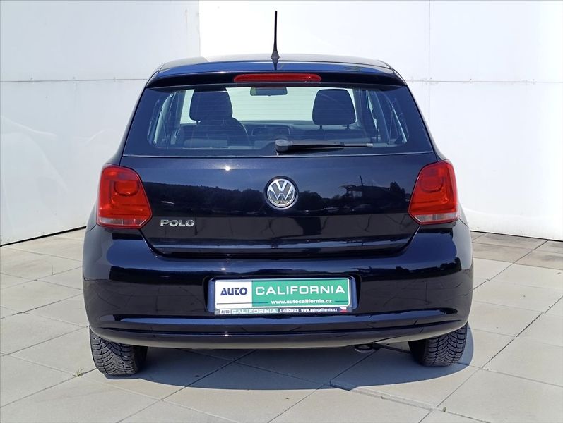 Volkswagen Polo 1,2 i Klimatizace - fotka 8 z 31