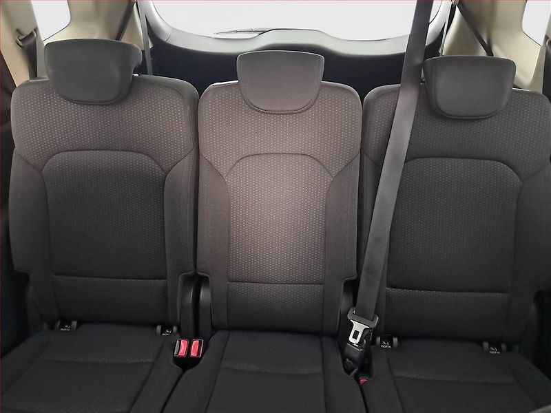 Kia Carens (2016) 1.7 CRDi, 7 míst, ČR,1.maj - fotka 10 z 17