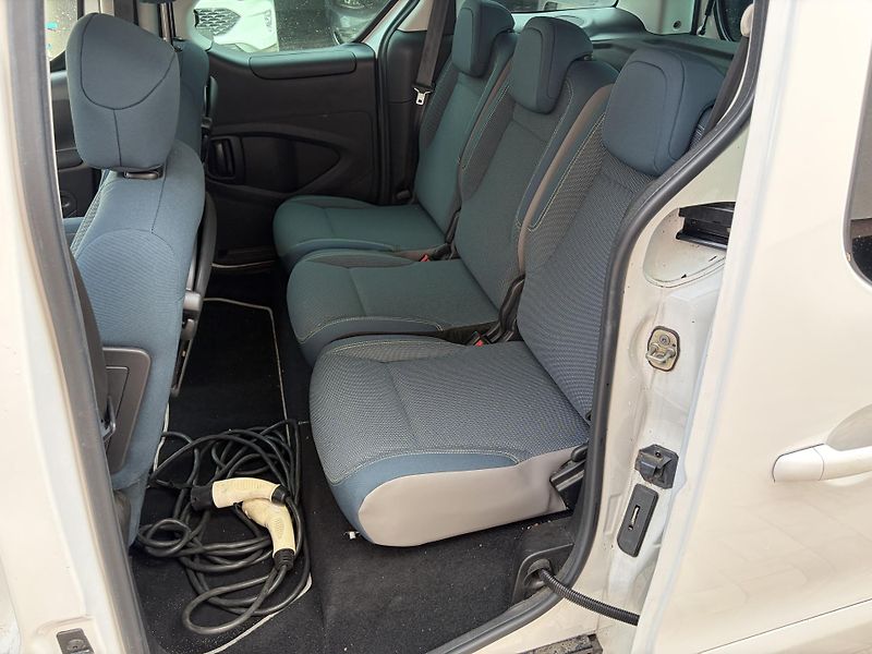 Citroën Berlingo (2019) Electric, park. kamera - fotka 8 z 9