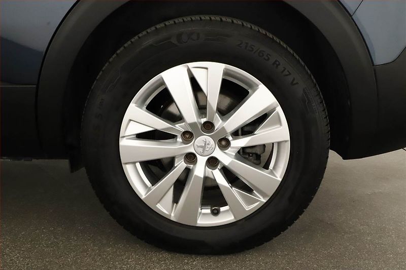 Peugeot 5008 (2019) 1.5 BlueHDi, 7 míst - fotka 12 z 21