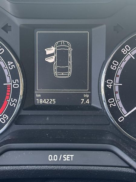 Škoda Octavia (2017) 2.0 TDI, DSG, 4x4, Automat - fotka 5 z 12