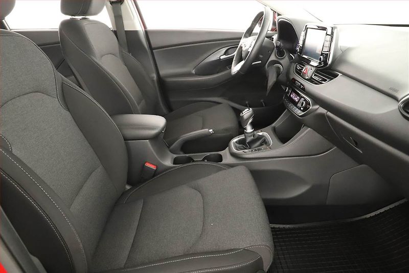 Hyundai i30 (2021) Style 1.0 T-GDI, Serv.kniha - fotka 7 z 13