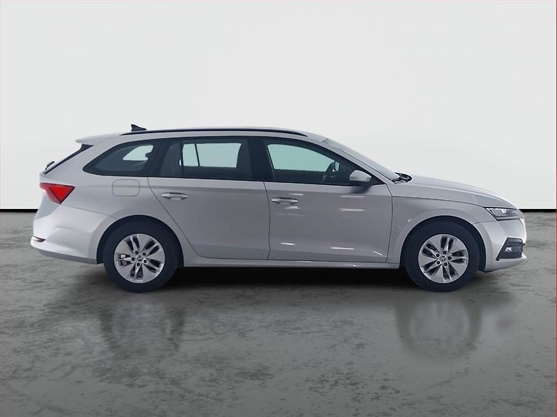 Škoda Octavia (2023) Ambition 2.0 TDI, ČR,1.maj - fotka 6 z 19