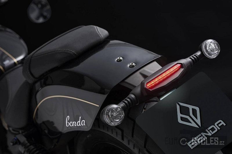 Benda (2026) Chinchilla 500 V2 - fotka 6 z 7
