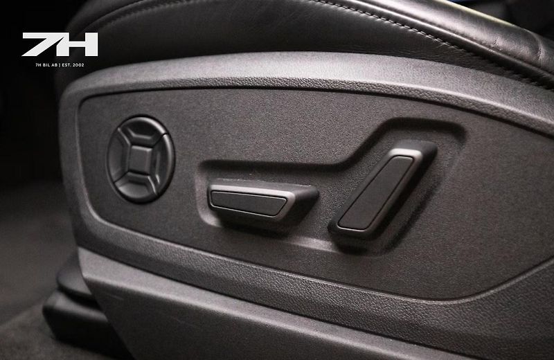 Audi Q8 e-tron 55 Q Kam Vzduch HuD BLIS  - fotka 18 z 23