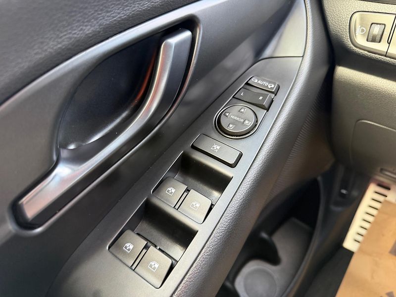 Hyundai i30 T-GDI 280 N Performance - fotka 33 z 36