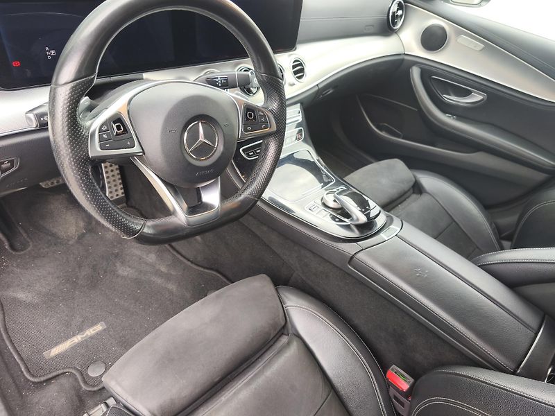 Mercedes-Benz Třídy E (2017) 220cdi 4 matic, AMG  - fotka 5 z 11