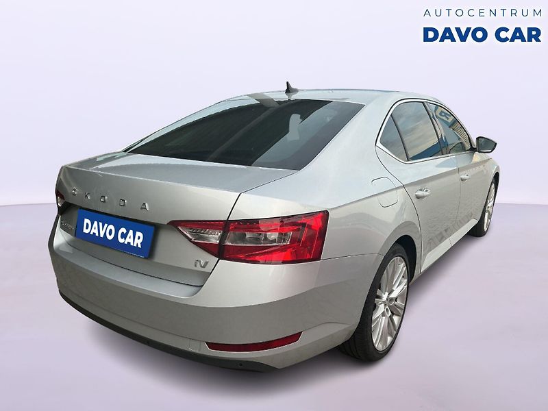 Škoda Superb iV 1,4 TSI 160kW Style DSG DPH - fotka 5 z 35