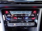 Volkswagen Touran 2.0TDI DSG 7míst Webasto TZ - náhled 15
