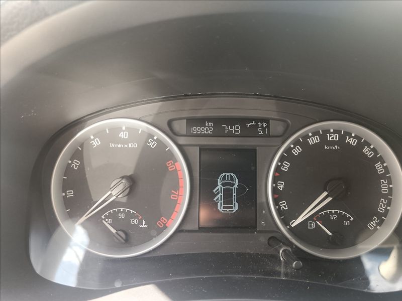 Škoda Fabia 1,4 i  Elegance - fotka 20 z 21