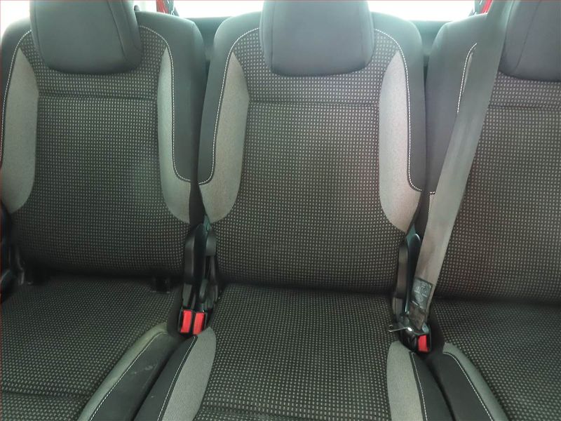 Peugeot Partner (2017) Outdoor 1.6 16V, 5Míst, ČR - fotka 10 z 13