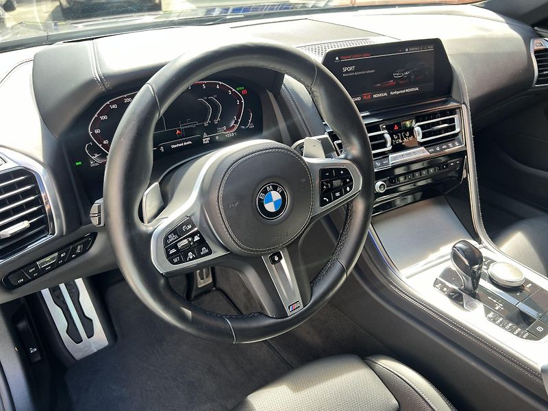 BMW Řada 8 840d xDrive GC M-Sport Laser - fotka 32 z 42