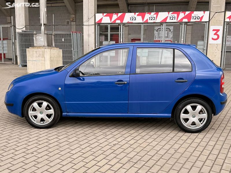 Škoda Fabia (2001) 1.4MPI, 44kw Původ ČR - fotka 2 z 17