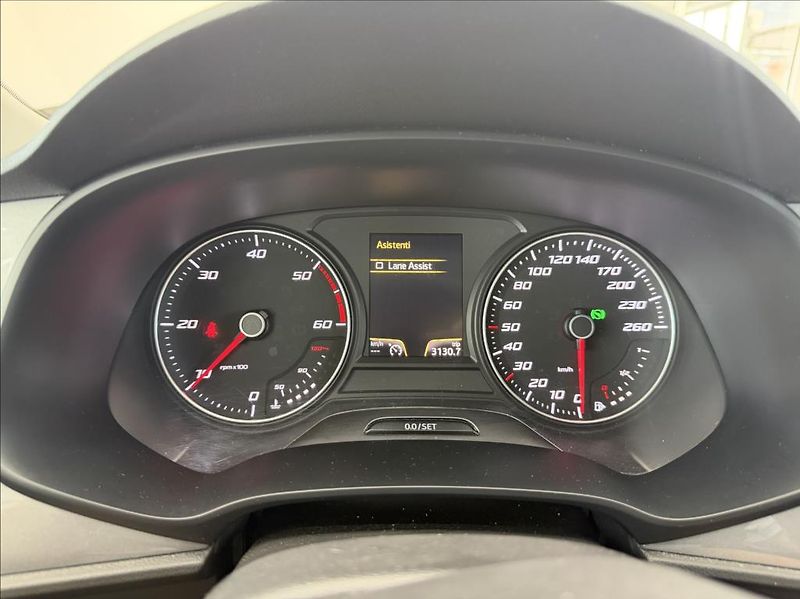 Seat Leon 2,0 TDi, FR-Line, DSG, Navi - fotka 16 z 34