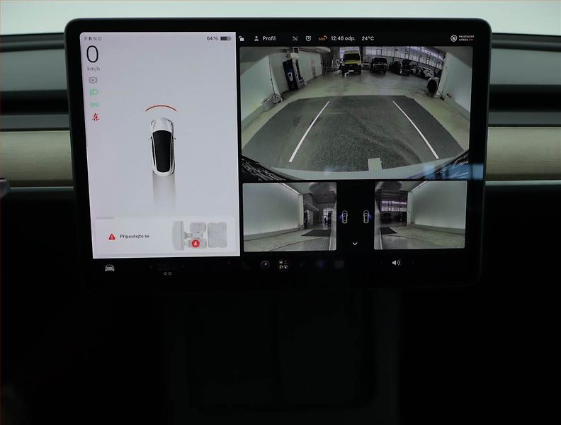 Tesla Model 3 (2021) Long Range 4WD 79kWh, SoH 91% - fotka 15 z 21