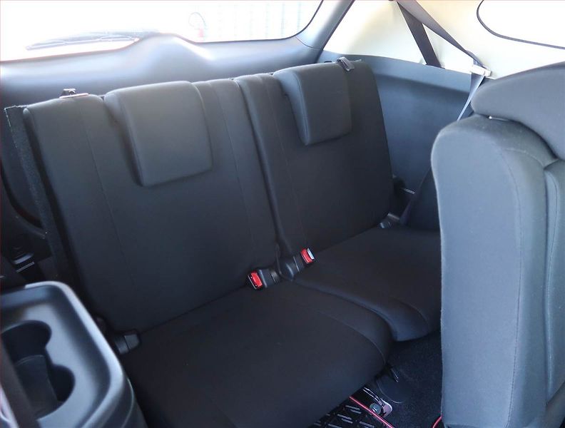 Mitsubishi Outlander (2018) Intense 2.0, 4X4, Automat - fotka 24 z 25