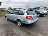 Volkswagen Passat 1.9 TDI - náhled 7