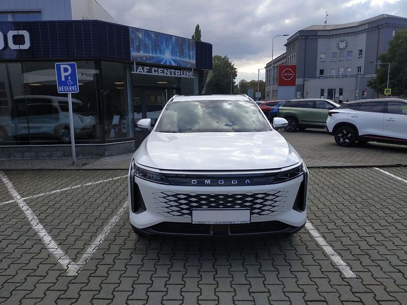 Omoda 9 1.5 Premium, PHEV, AT, SKLADEM - fotka 2 z 34