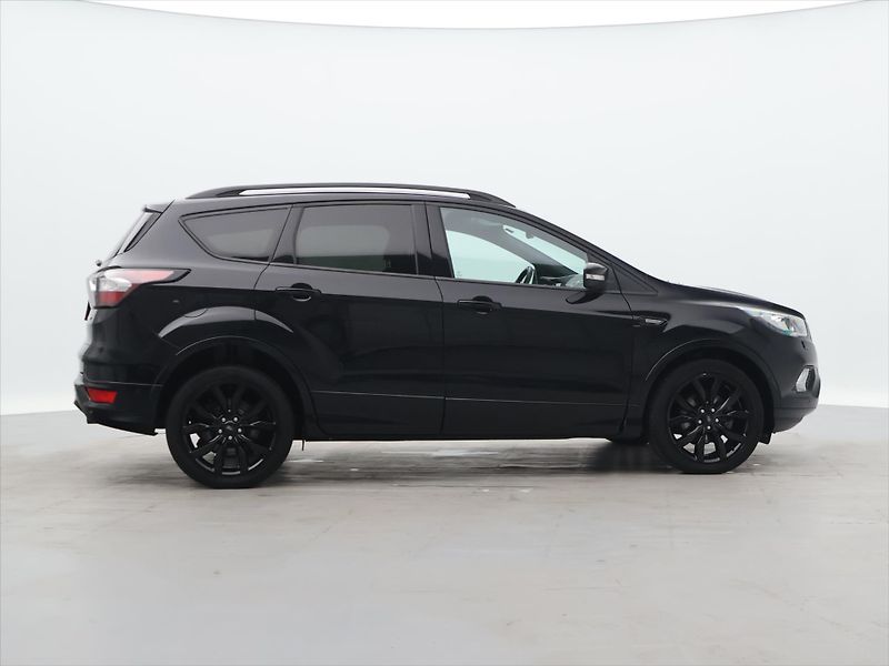 Ford Kuga 1,5 EB 110kW ST-Line 1.Maj - fotka 8 z 28