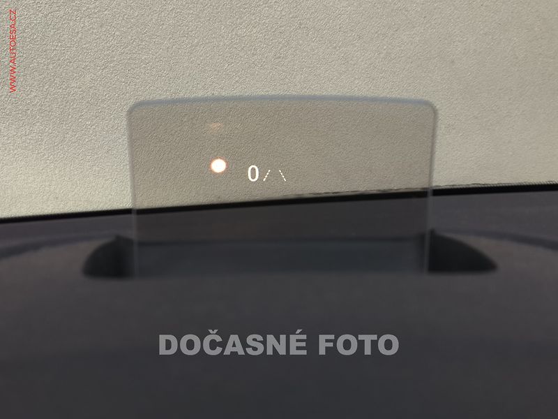 Opel Combo (2019) 1.5CDTi, Life, navi, panor - fotka 20 z 25