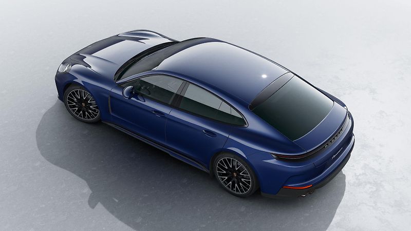 Porsche Panamera (2026) 4 - fotka 5 z 10
