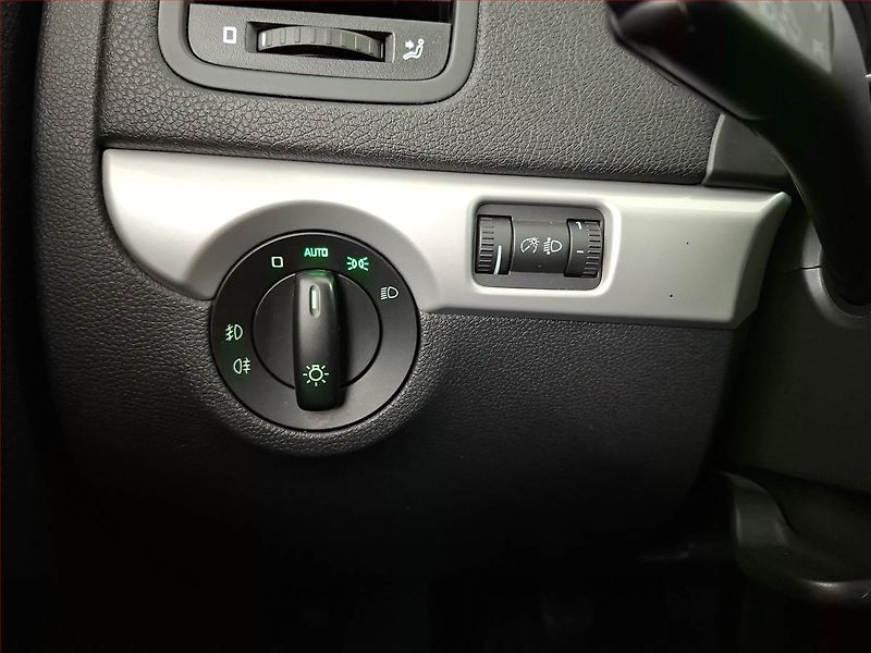 Škoda Yeti (2013) Style 2.0 TDI, 4X4, Navi - fotka 17 z 17