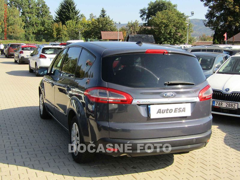Ford S-MAX (2011) 2.0TDCi, 1.maj, AC - fotka 6 z 18