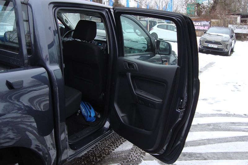 Ford Ranger (2023) 2.0TDCi, 4x4,ČR,Pouze 17 tis.! - fotka 37 z 78