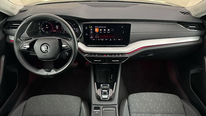 Škoda Octavia 2.0 TDI DSG Style Combi - fotka 8 z 26
