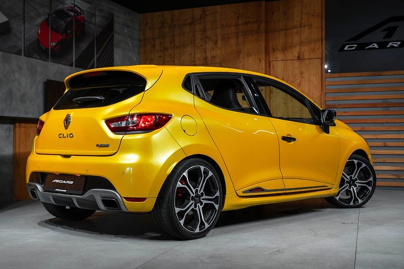 Renault Clio RS Trophy - fotka 27 z 27