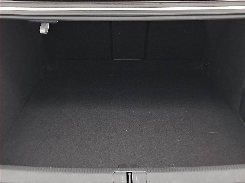 Volkswagen CC (2015) Sportline 2.0 TDI, Automat - fotka 14 z 21