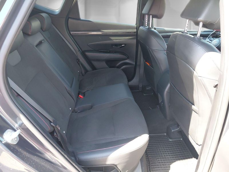 Hyundai Tucson (2023) 1,6 T-GDi 110 kW N-line - fotka 20 z 24