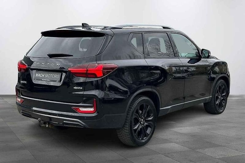 SsangYong Rexton.