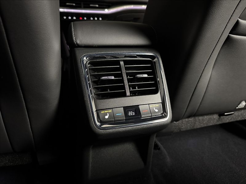 Škoda Enyaq 80 Sportline Tepelko Matrix - fotka 17 z 50