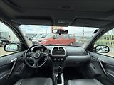 Toyota RAV4 2,0 D-4D 4X4 TAŽNÉ NOVÁ STK - náhled 18