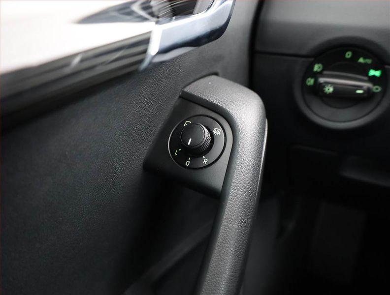 Škoda Octavia (2018) Style 1.4 TSI, ČR,1.maj - fotka 18 z 20
