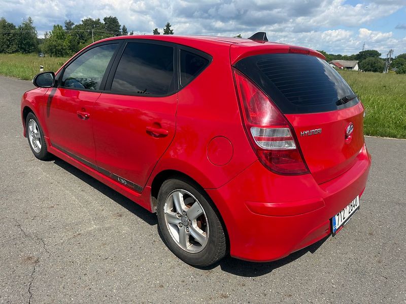 Hyundai i30 - fotka 3 z 13