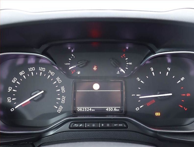 Citroën Berlingo (2020) Feel 1.5 BlueHDi, 5Míst, SR - fotka 11 z 17