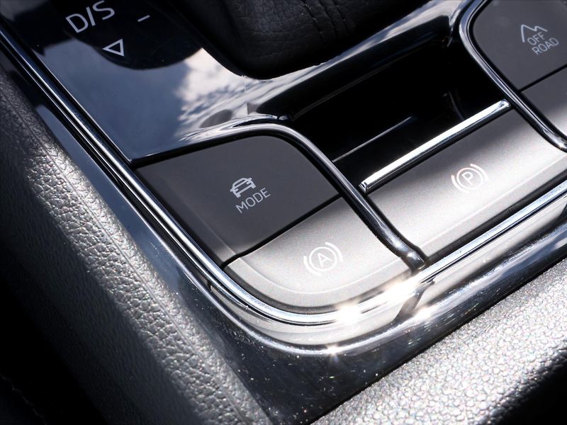 Škoda Kodiaq 2,0 TDI 147kW L&K 4x4 DSG DPH - fotka 33 z 43