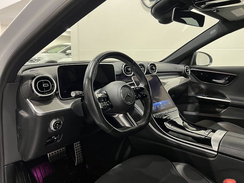 Mercedes-Benz Třídy C 300e AMG Night Kamera Distro - fotka 5 z 18